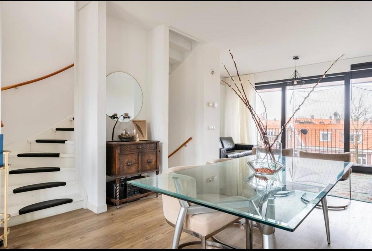 4-Bedroom- Central Located- 120 Sqr Meter Apartment Amsterdam Exteriör bild