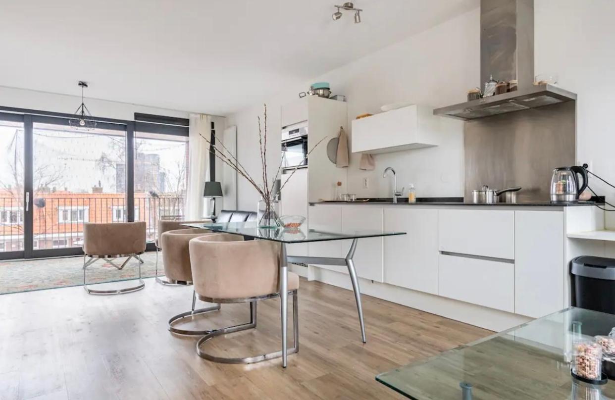 4-Bedroom- Central Located- 120 Sqr Meter Apartment Amsterdam Exteriör bild