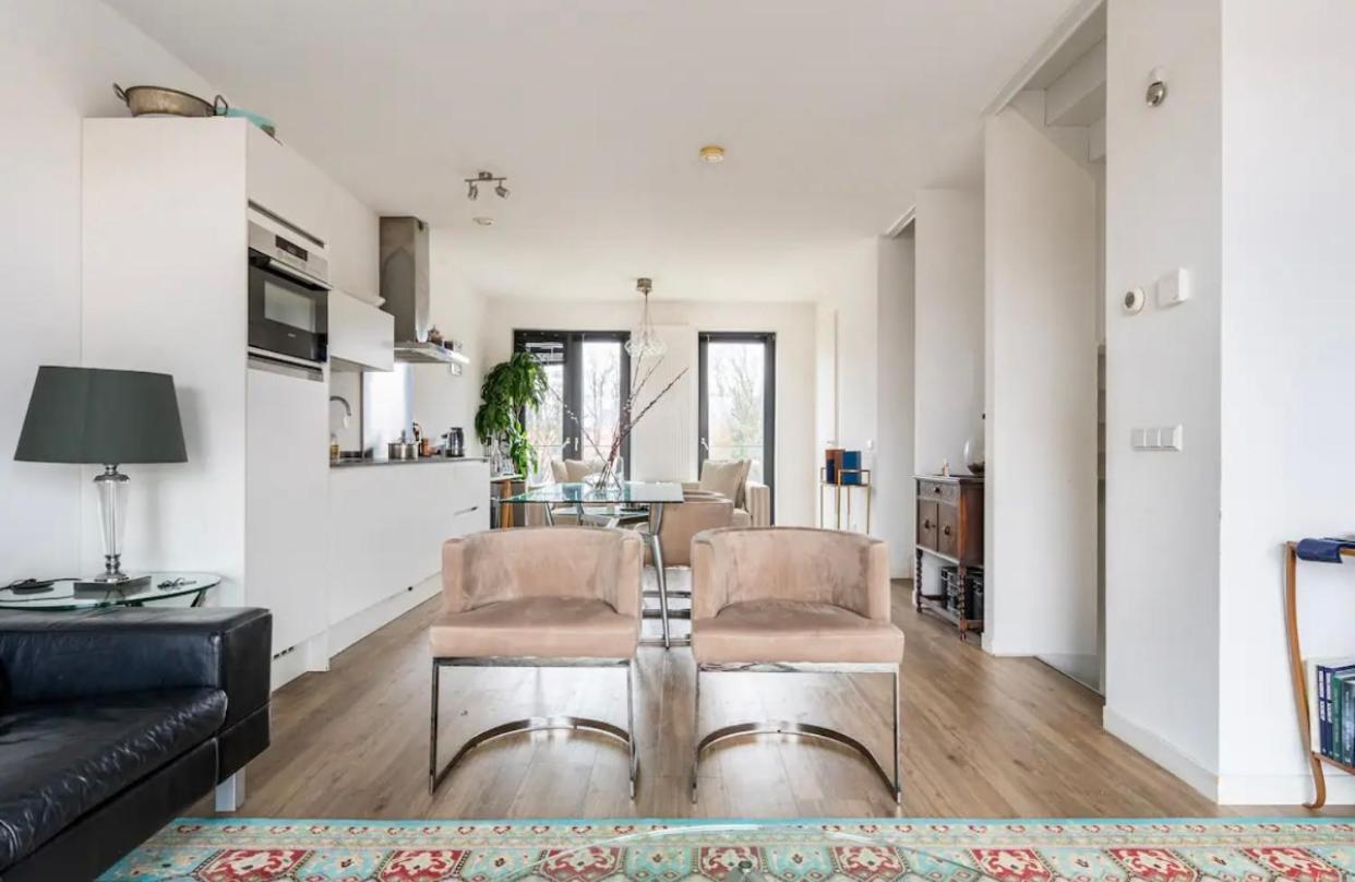 4-Bedroom- Central Located- 120 Sqr Meter Apartment Amsterdam Exteriör bild
