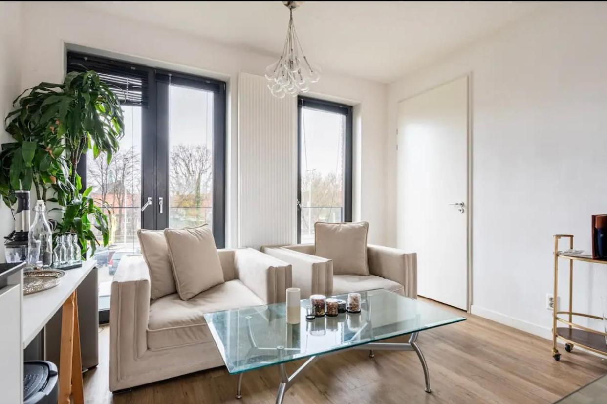 4-Bedroom- Central Located- 120 Sqr Meter Apartment Amsterdam Exteriör bild